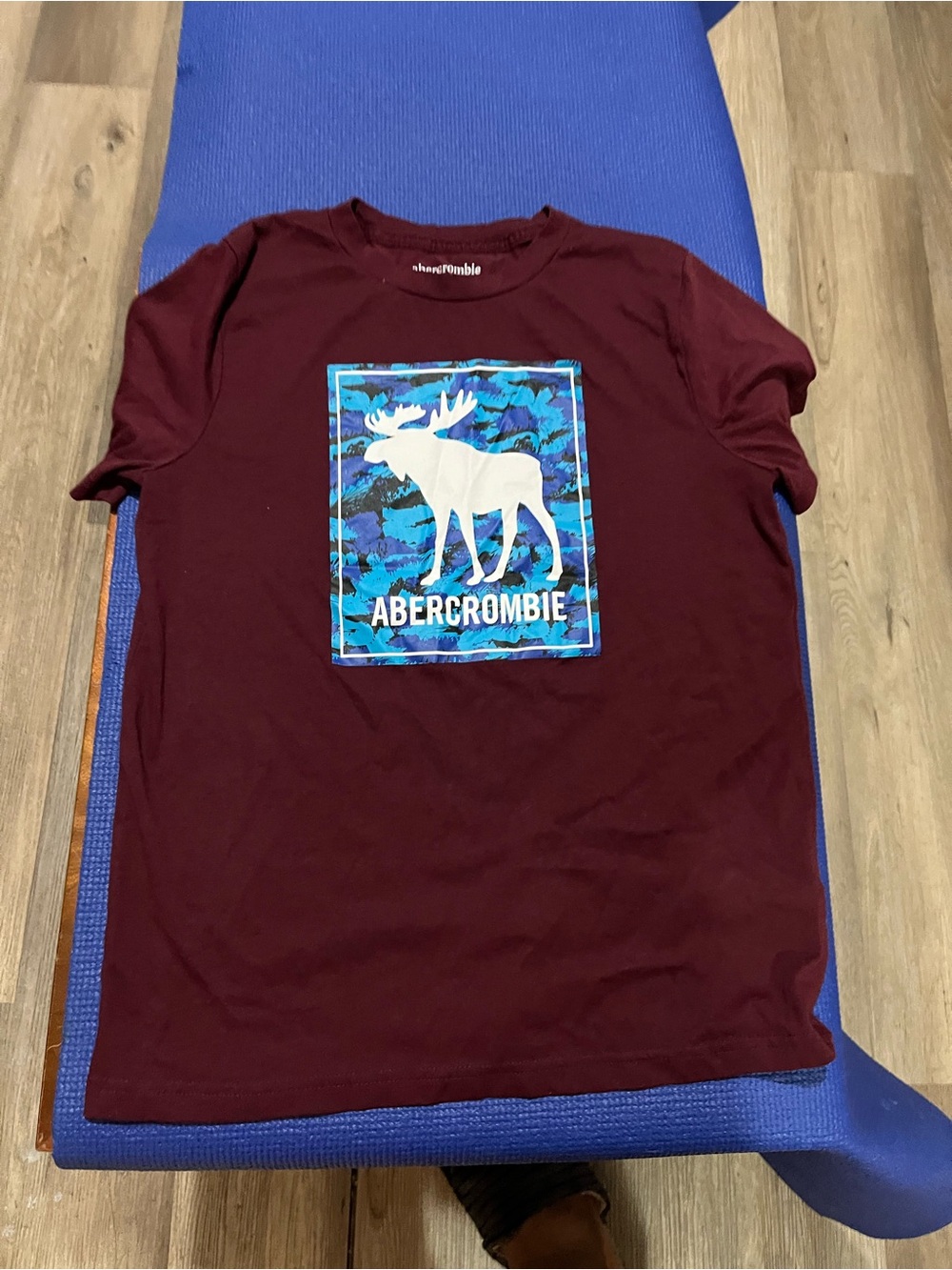 Abercrombie & Fitch Maroon Tee with Blue Camo Moose Graphic